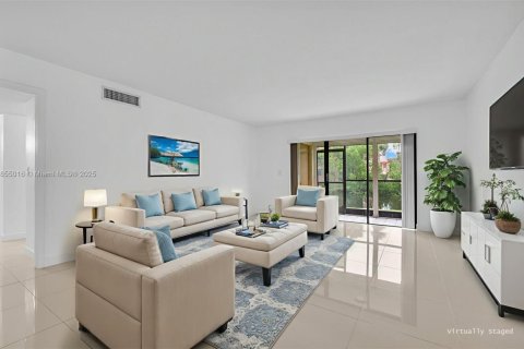 Condominio en venta en Weston, Florida, 2 dormitorios, 114.36 m2 № 1875128 - foto 9