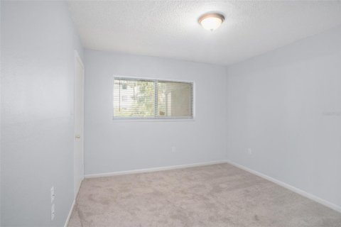 Condominio en alquiler en Tampa, Florida, 2 dormitorios, 86.68 m2 № 1895094 - foto 10
