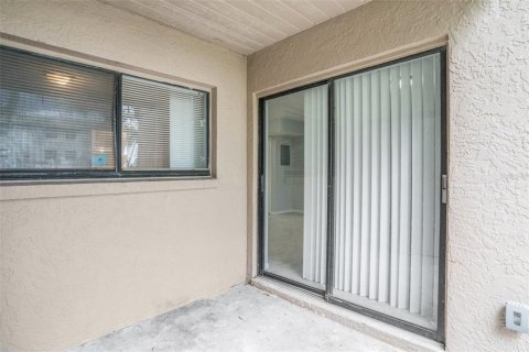 Condominio en alquiler en Tampa, Florida, 2 dormitorios, 86.68 m2 № 1895094 - foto 21