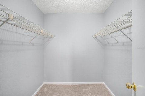 Condominio en alquiler en Tampa, Florida, 2 dormitorios, 86.68 m2 № 1895094 - foto 15
