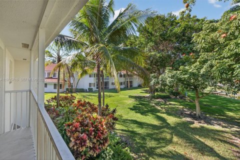 Condominio en venta en Plantation, Florida, 3 dormitorios, 148.46 m2 № 1993926 - foto 11