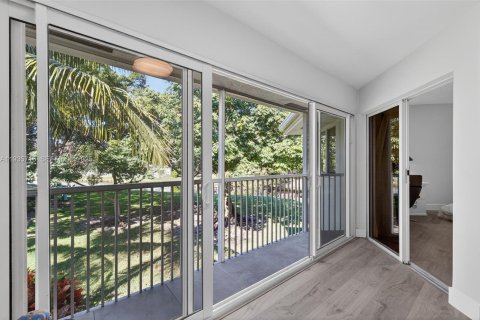 Condominio en venta en Plantation, Florida, 3 dormitorios, 148.46 m2 № 1993926 - foto 15