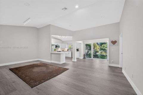 Condominio en venta en Plantation, Florida, 3 dormitorios, 148.46 m2 № 1993926 - foto 7