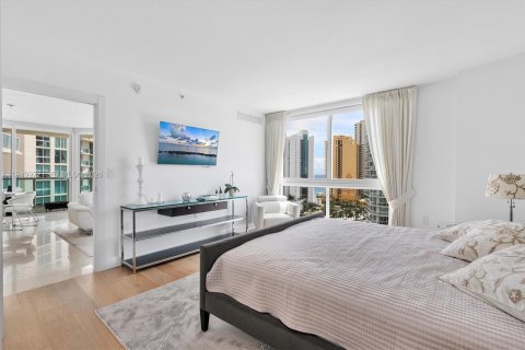 Снять в аренду кондоминиум в Санни-Айлс-Бич, Флорида 3 спальни, 138.33м2, № 2005617 - фото 22