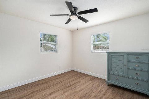 House in Clearwater, Florida 2 bedrooms, 80.27 sq.m. № 2227383 - photo 28