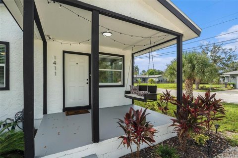 House in Clearwater, Florida 2 bedrooms, 80.27 sq.m. № 2227383