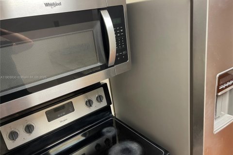 Copropriété à vendre à Davie, Floride: 2 chambres, 89.46 m2 № 1955302 - photo 14