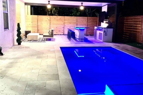Villa ou maison à vendre à Miami, Floride: 5 chambres, 220.92 m2 № 2180589 - photo 30
