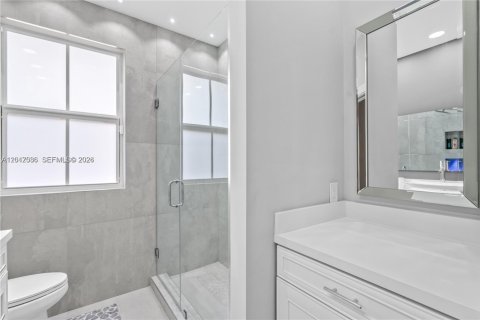 Villa ou maison à vendre à Miami, Floride: 5 chambres, 220.92 m2 № 2180589 - photo 22