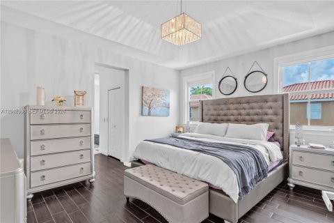 Villa ou maison à vendre à Miami, Floride: 5 chambres, 220.92 m2 № 2180589 - photo 23