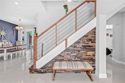 Villa ou maison à vendre à Miami, Floride: 5 chambres, 220.92 m2 № 2180589 - photo 7