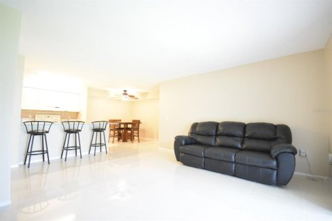 Copropriété à vendre à Tampa, Floride: 3 chambres, 118.36 m2 № 1916712 - photo 17