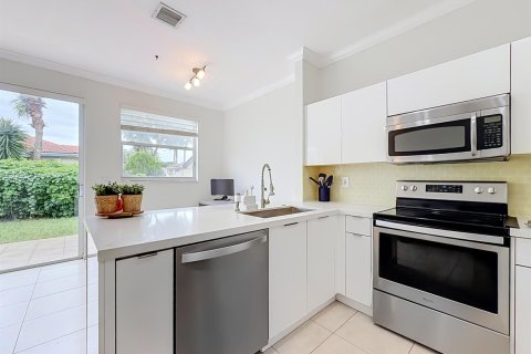 Touwnhouse à vendre à Coral Springs, Floride: 3 chambres, 142.7 m2 № 2435444 - photo 18