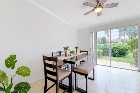 Touwnhouse à vendre à Coral Springs, Floride: 3 chambres, 142.7 m2 № 2435444 - photo 25