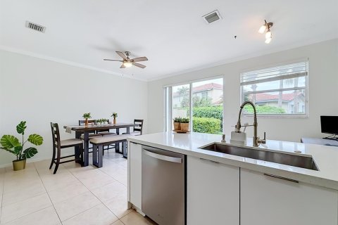 Touwnhouse à vendre à Coral Springs, Floride: 3 chambres, 142.7 m2 № 2435444 - photo 20