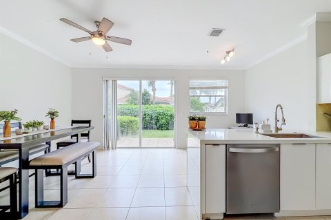 Touwnhouse à vendre à Coral Springs, Floride: 3 chambres, 142.7 m2 № 2435444 - photo 24