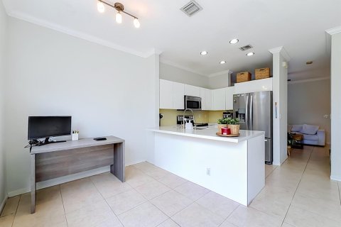 Touwnhouse à vendre à Coral Springs, Floride: 3 chambres, 142.7 m2 № 2435444 - photo 28