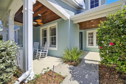 House in Apollo Beach, Florida 3 bedrooms, 162.58 sq.m. № 1853565 - photo 10