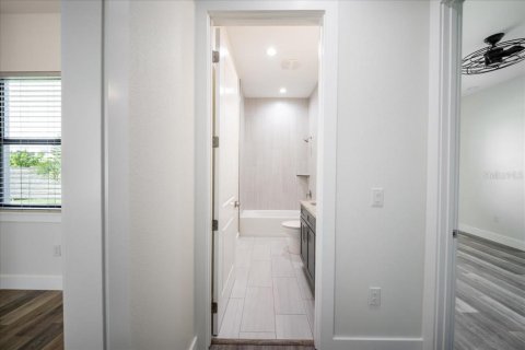Casa en venta en Venice, Florida, 3 dormitorios, 172.43 m2 № 2306559 - foto 28
