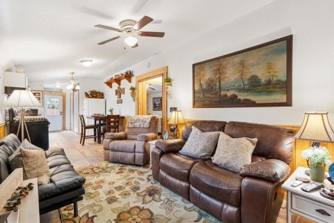 Casa en venta en Leesburg, Florida, 2 dormitorios, 66.89 m2 № 1900894 - foto 4