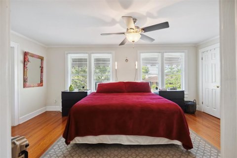 Commercial property in Saint Petersburg, Florida 390.38 sq.m. № 1670032 - photo 23