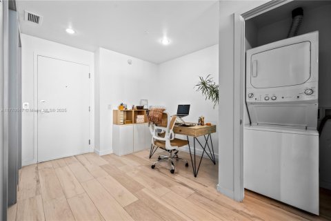 Copropriété à vendre à Miami, Floride: 2 chambres, 98.2 m2 № 1712474 - photo 14