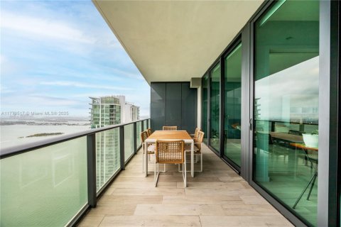 Copropriété à vendre à Miami, Floride: 2 chambres, 98.2 m2 № 1712474 - photo 22