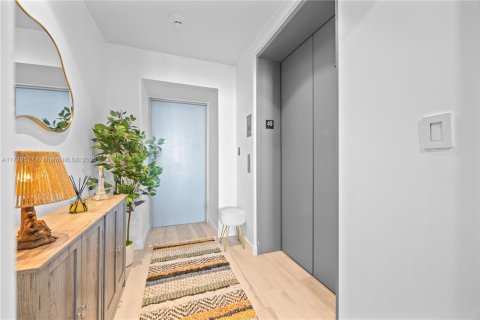 Copropriété à vendre à Miami, Floride: 2 chambres, 98.2 m2 № 1712474 - photo 19