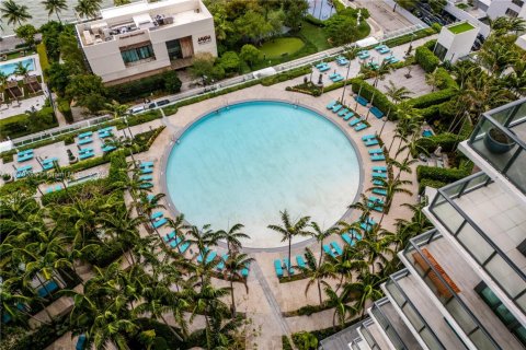 Copropriété à vendre à Miami, Floride: 2 chambres, 98.2 m2 № 1712474 - photo 24