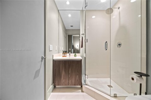 Copropriété à vendre à Miami, Floride: 2 chambres, 98.2 m2 № 1712474 - photo 18