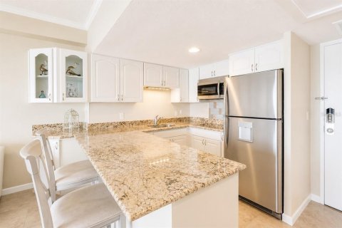 Copropriété à louer à Clearwater, Floride: 1 chambre, 71.72 m2 № 2383705 - photo 9
