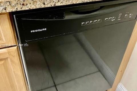 Condominio en venta en Pembroke Pines, Florida, 1 dormitorio, 75.34 m2 № 1993526 - foto 15