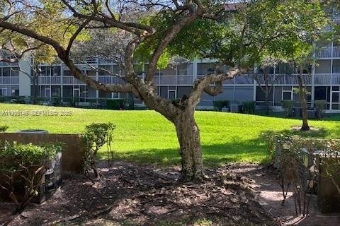 Condominio en venta en Pembroke Pines, Florida, 1 dormitorio, 75.34 m2 № 1993526 - foto 20