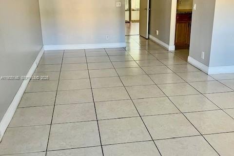 Condominio en venta en Pembroke Pines, Florida, 1 dormitorio, 75.34 m2 № 1993526 - foto 8