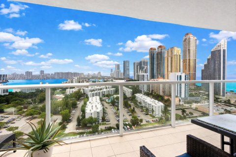 Condo in Sunny Isles Beach, Florida, 2 bedrooms № 2065767 - photo 20
