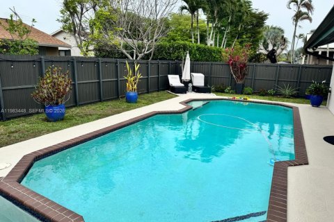 Купить виллу или дом в Майами, Флорида 4 спальни, 179.3м2, № 2047518 - фото 18