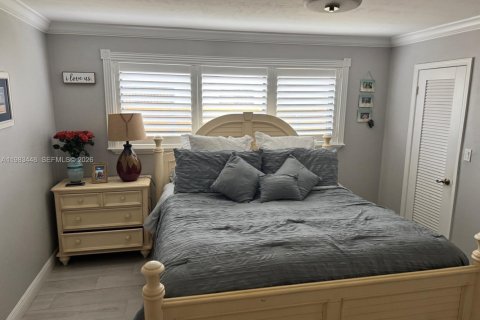 Купить виллу или дом в Майами, Флорида 4 спальни, 179.3м2, № 2047518 - фото 9