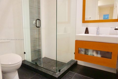 House in Pinecrest, Florida 5 bedrooms, 303.98 sq.m. № 1942570 - photo 20