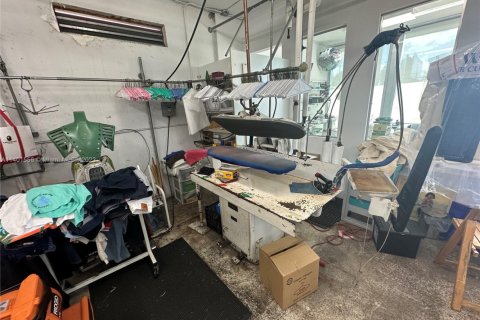 Commercial property in Dania Beach, Florida № 1959215 - photo 7