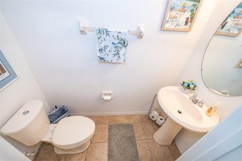 Adosado en venta en Winter Springs, Florida, 2 dormitorios, 123.56 m2 № 1824613 - foto 17