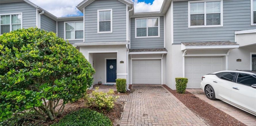 Adosado en Winter Springs, Florida 2 dormitorios, 123.56 m2 № 1824613