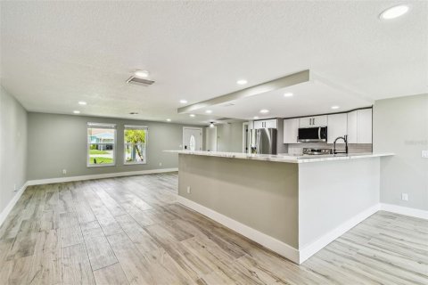 Купить виллу или дом в Гудзон, Флорида 4 комнаты, 158.49м2, № 1786880 - фото 13
