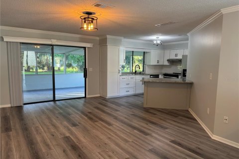 Villa ou maison à louer à Palm Coast, Floride: 2 chambres, 140.28 m2 № 2114011 - photo 7