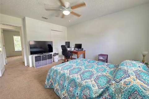 House in Spring Hill, Florida 4 bedrooms, 206.43 sq.m. № 2217707 - photo 13