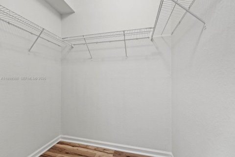 Villa ou maison à louer à Homestead, Floride: 3 chambres, 176.05 m2 № 2041745 - photo 21