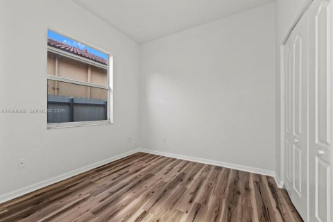 Villa ou maison à louer à Homestead, Floride: 3 chambres, 176.05 m2 № 2041745 - photo 27