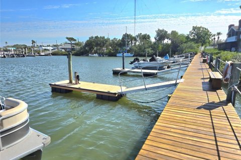 Casa en venta en New Smyrna Beach, Florida, 2 dormitorios, 134.99 m2 № 1556210 - foto 15