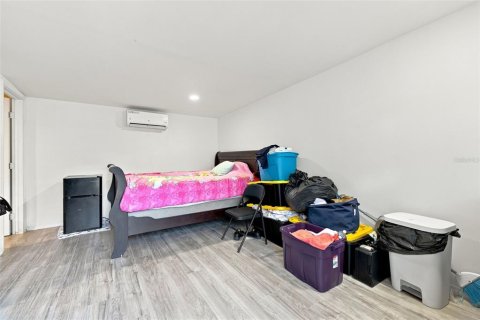 Casa en venta en Tampa, Florida, 4 dormitorios, 86.96 m2 № 2349256 - foto 23