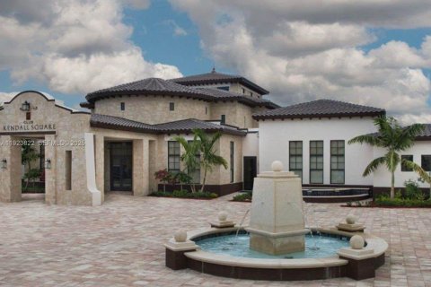 Immobilier commercial à louer à Miami, Floride: 214.79 m2 № 1982144 - photo 8