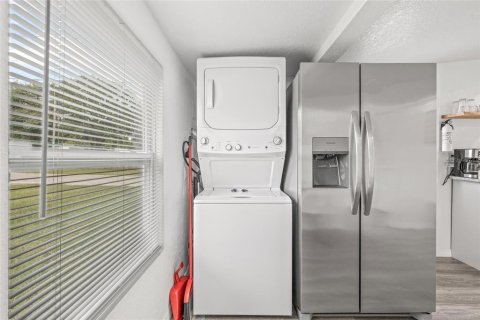 Casa en alquiler en Tampa, Florida, 2 dormitorios, 69.12 m2 № 1903332 - foto 16